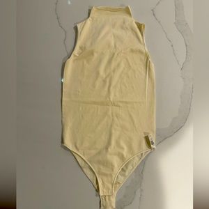 Essential Skims Sleeveless Bodysuit